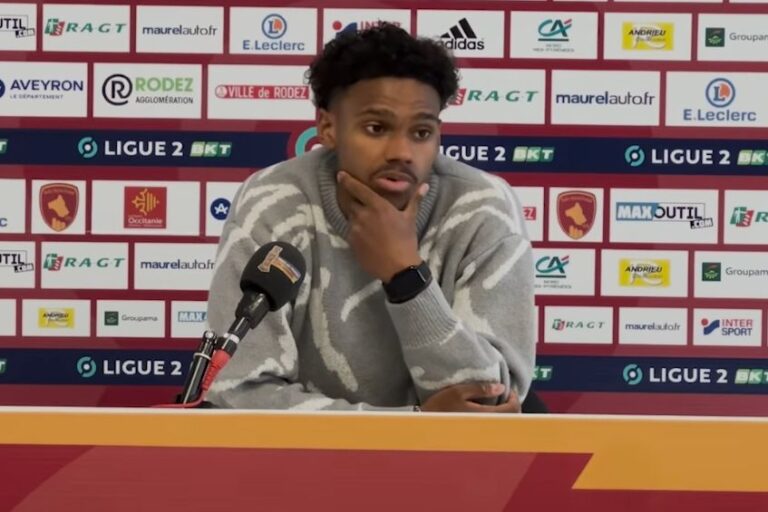 🚨 Mercato Lens : Lipinski ciblé ! 👉 Le capitaine de Rodez pourrait remplacer Malang Sarr, en route vers l’Arabie saoudite. #RCLens #Mercato #Lipinski #Football #Ligue1 #Ligue2