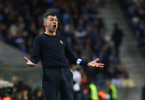 OM : Genesio en pole pour le banc, mais Jorge Mendes propose Conceição ! 👉 Duel ouvert, finances en jeu… #OM #Genesio #Conceicao #Mercato #Football