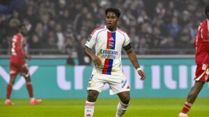 💔 Endrick dit adieu à Lyon 👉 8 buts, 8 passes décisives en 21 matchs 💬 « Merci pour tout Lyon, tu seras toujours dans mon cœur » ⚽ Retour au Real Madrid pour écrire la suite #Endrick #OL #RealMadrid #Football #Brésil #Mercato