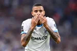 ⚡ “Mercato OM : Greenwood entre Fenerbahçe et Roma !” 👉 Pré‑accord en Turquie, séduction en Italie… L’avenir du crack anglais reste incertain. #OM #Greenwood #Mercato #Fenerbahce #Roma #Football