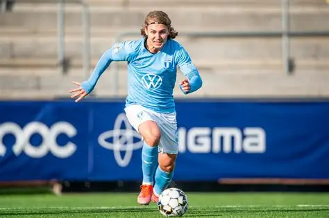 ⚡ “Mercato : Nanasi, la pépite de Strasbourg dans le viseur de Stuttgart !” 👉 25 M€ sur la table, dilemme pour le club alsacien… #RCStrasbourg #Nanasi #Mercato #Bundesliga #Football