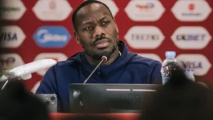 🚨 Sénégal : Pape Thiaw doit trancher ⚽ Liste réduite de 28 à 26 joueurs 👀 Mbow en danger, Camara ou Mendy sacrifié 🔥 Décision attendue avant le Mondial face aux Bleus #Sénégal #PapeThiaw #Mbow #Camara #Mendy #CoupeDuMonde2026 #Football