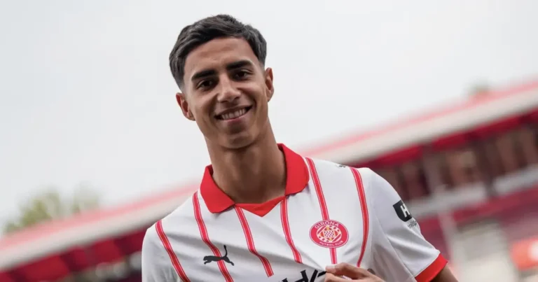 ⚡️ Mercato Barça : une pépite brésilienne dans le viseur 👀 👉 Le club catalan a déjà pris contact 🔥👇 📌 Lien complet de l’article en commentaire #Mercato #Football #Barça #VitorReis #ManchesterCity #Liga