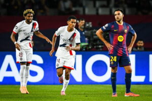 🚨 Mercato PSG : les jeunes au cœur des débats ! ✅ Adam Ayari signe son premier contrat pro. 👀 Senny Mayulu en discussions pour prolonger. ❌ Ibrahim Mbaye proche de la Premier League (Aston Villa). ⚡ Emmanuel Mbemba suivi par Arsenal, Stuttgart, PSV… #PSG #Mercato #Football #Jeunes