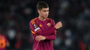 ⚡️ Mercato Fenerbahçe : un “nouvel Di María” dans le viseur… et déjà des chiffres qui séduisent 👀. 👉 Les Canaris Jaunes veulent frapper fort 🔥👇 #Mercato #Football #Fenerbahce #SerieA #Suspense #MatiasSoule #ASRoma #AngelDiMaria