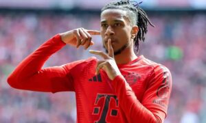 🚨 Mercato : Le PSG rêve de frapper un énorme coup avec Michaël Olise 💥. Auteur d’une saison monstrueuse au Bayern (22 buts, 31 passes décisives), l’attaquant français est jugé invendable par les Bavarois ❌. Paris peut‑il réaliser l’impossible 👀👇 #PSG #Mercato #Olise #BayernMunich #Football