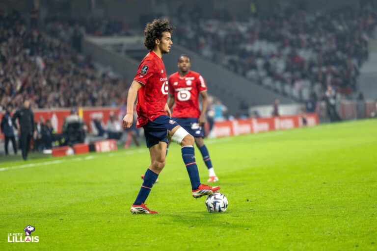 🚨 Manchester City fonce sur Bouaddi ! 💰 Deal estimé à 100 M€. ⚽ Le LOSC prêt à négocier. 🔥 Le PSG hors course, Maresca veut le joueur dès cet été. #Bouaddi #LOSC #ManchesterCity #Mercato #Football