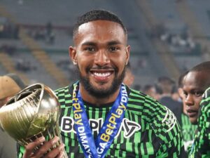⚡ Devenish débarque à Metz… 🛡️ Un renfort défensif attendu. ✍️ Contrat de 3 ans en vue. #FCMetz #Devenish #Mercato #Football