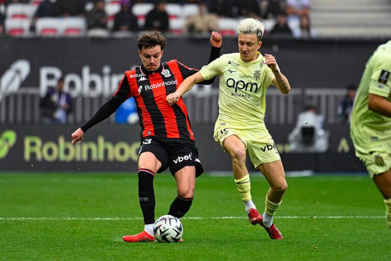 🚨 Gabin Bernardeau quitte Nice ! ➡️ Le milieu de 20 ans rejoint Lorient pour 1 M€. ⚡ Après 4 apparitions en L1, il veut relancer sa carrière en Bretagne. #Mercato #Lorient #OGCNice #Bernardeau