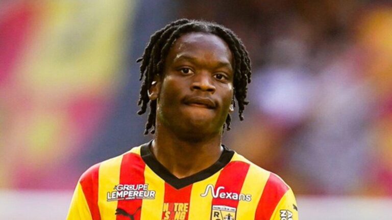 ⚡ Agbonifo quitte Lens… 🇵🇱 Prêt avec option d’achat à 3 M€. ❌ Une erreur de casting confirmée. #RCLens #Agbonifo #Mercato #Football