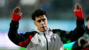 🚨 Mercato LOSC : Ouaissa ciblé ! 👉 Le piston droit de 21 ans (NEC Nijmegen) séduit Lille. ⚽ 8 buts, 7 passes décisives cette saison. 💰 Valeur estimée : 12 M€ 👀 Lien complet en commentaire 👇 #LOSC #Ouaissa #Mercato #Football