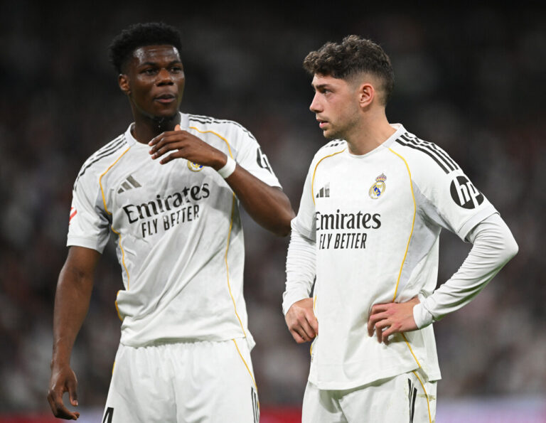 🔥 Le Real prépare un énorme coup… 💰 Tchouaméni pourrait être sacrifié pour financer une recrue XXL. 👀 Manchester United surveille la situation de près… 👉 La suite de l’histoire en commentaire ⬇️ #RealMadrid #Mercato #Tchouameni #MU #EnzoFernandez