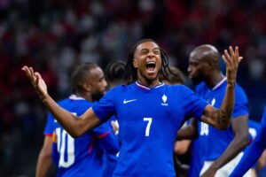 ⚡️ Mercato PSG : un talent français hors norme sur le marché… 👀 👉 Michaël Olise, l’OVNI du Bayern, suivi de près. #Mercato #PSG #Olise #Football