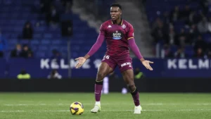 🚨 Mercato Brest : Juma Bah ciblé ! 👉 Le défenseur de Manchester City (20 ans) pourrait débarquer en prêt sans option d’achat. ⚽ Déjà passé par Lens et Nice, il séduit le SB29 👀 #Mercato #SB29 #ManchesterCity #JumaBah #Football