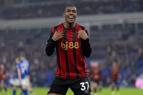 ⚡ Un joyau brésilien dans le viseur du Barça… 💰 100 M€ réclamés par Bournemouth. 👀 Rayan, 19 ans, déjà décisif en Premier League. #Barça #Rayan #Mercato #Bournemouth #Football