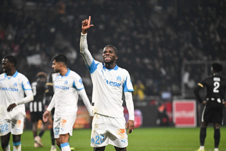 🚨 OM : Traoré file au Genoa ! 👉 Prêt avec option d’achat de 8 M€. 💰 Salaire intégralement pris en charge par le club italien. ⚽ Une nouvelle chance pour l’Ivoirien en Serie A 👀 Lien complet en commentaire 👇 #OM #Traoré #Mercato #Genoa #Football