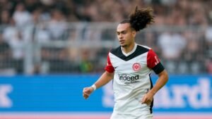🚨 Arthur Theate revient en Serie A ! 🇧🇪 Le défenseur belge prêté à Bologne. 💰 Option d’achat fixée à 15 M€. #Theate #Bologne #Mercato #Football
