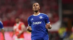 ⚡ PSG vise Guéla Doué ! 🔴 Objectif : concurrencer Hakimi. 💰 Strasbourg réclame près de 40 M€. #PSG #Doué #Mercato #Football