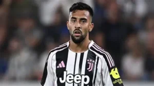 ⚡ Nico Gonzalez, départ suspendu ! 👀 Blessure de Yildiz, la Juve revoit ses plans. 🔴 Spalletti veut lui offrir un rôle clé. #Juventus #Mercato #NicoGonzalez #Atlético