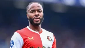🚨 Sterling dans la tourmente ! ⚖️ Risque 2 ans de prison. 💥 Accident de Lamborghini sur la M3. #Sterling #Football #Justice #Feyenoord