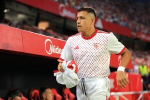 ⚡ Une légende chilienne en MLS… 👀 Montréal CF attire une star mondiale. ⏳ Mission offensive au Canada. #CFMontréal #AlexisSanchez #MLS #Football