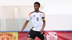 🚨 Barça fonce sur Mikael Baza ! 👶 16 ans, cousin de Jonathan Tah. ⚽ Défenseur gaucher rare et prometteur. #Barça #Baza #Mercato #Football