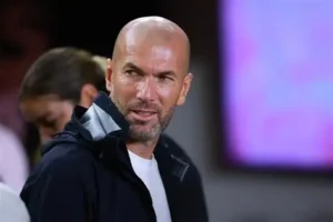 ⚡ Zidane prépare sa première liste ! 🇫🇷 Nouveaux visages attendus chez les Bleus. 👀 Le 17 septembre, rendez‑vous avec l’Histoire. #Zidane #EDF #Bleus #LigueDesNations #Football