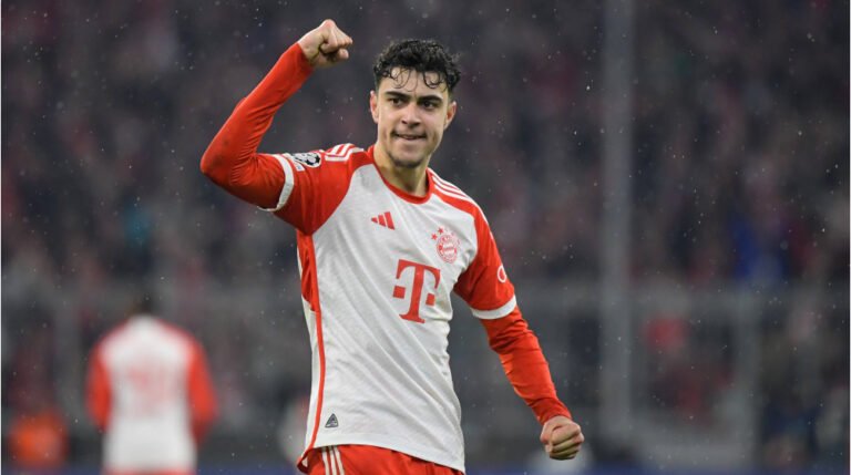 🚨 Pavlović refuse City ! 💰 100 M€ envisagés par les Citizens. ⚽ Le Bayern garde son milieu clé. #Pavlovic #ManCity #Bayern #Mercato #Football