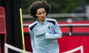 🚨 Zechiël affole la Premier League ! ⚽ 5 buts, 4 passes décisives. 💰 Sa cote pourrait dépasser 40 M€. #Mercato #Zechiel #Chelsea #LOSC #Feyenoord