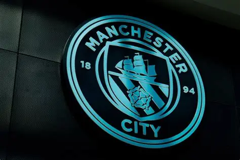 ⚖️ City face à 114 accusations ! 💥 Procédure financière explosive en Premier League. 🔵 Les Citizens contestent et préparent l’appel. #ManchesterCity #PremierLeague #FairPlayFinancier #Football