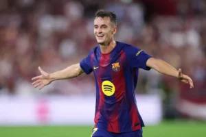 🚨 Casado prêté au Deportivo ! 🔵⚪ Le Barça envoie son milieu en Galice. ⚽ Objectif : retrouver du temps de jeu. #Casado #Barça #Deportivo #Mercato #Football