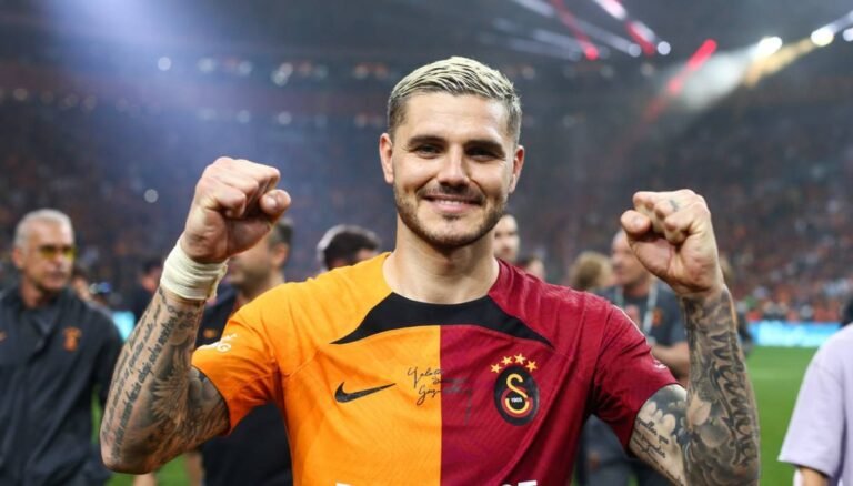 🚨 Icardi vers la Lazio ! 🇦🇷 Libre après Galatasaray. 📌 Contrat jusqu’en 2028 en vue. #Icardi #Lazio #Mercato #SerieA #Football