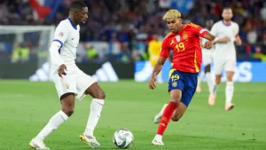 🌟 Eto’o vote Yamal ! 🏆 Ballon d’Or 2026 en ligne de mire. 📲 Message viral sur Instagram. #Etoo #Yamal #BallondOr #Barça #Football