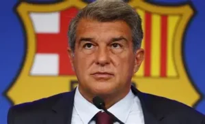 ⚡ Laporta salue le PSG et Nasser ! 🤝 Une relation d’amitié affirmée. 🔥 PSG‑Barça, le choc de référence. #PSG #Barça #Laporta #AlKhelaifi #UCL #Football